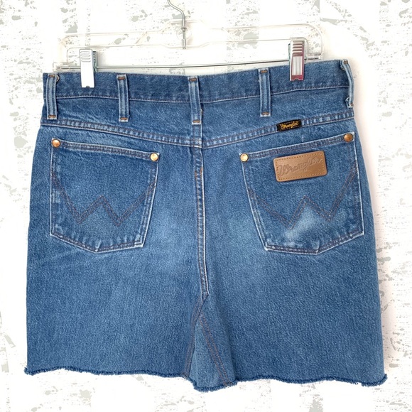 NWT Urban Renewal Wrangler Denim Mini Skirt - Picture 4 of 7